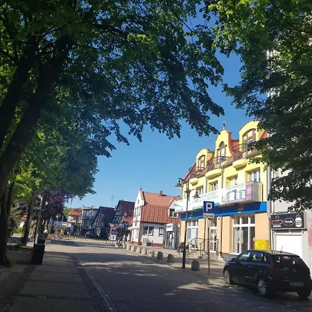 アパート Everest Z Widokiem Na Morze ウストカ