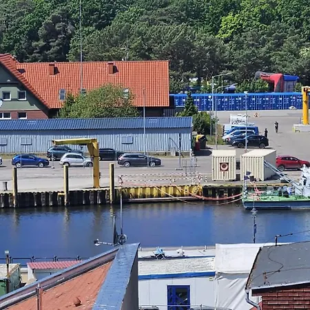 Everest Z Widokiem Na Morze アパート