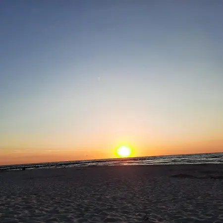 Everest Z Widokiem Na Morze アパート *